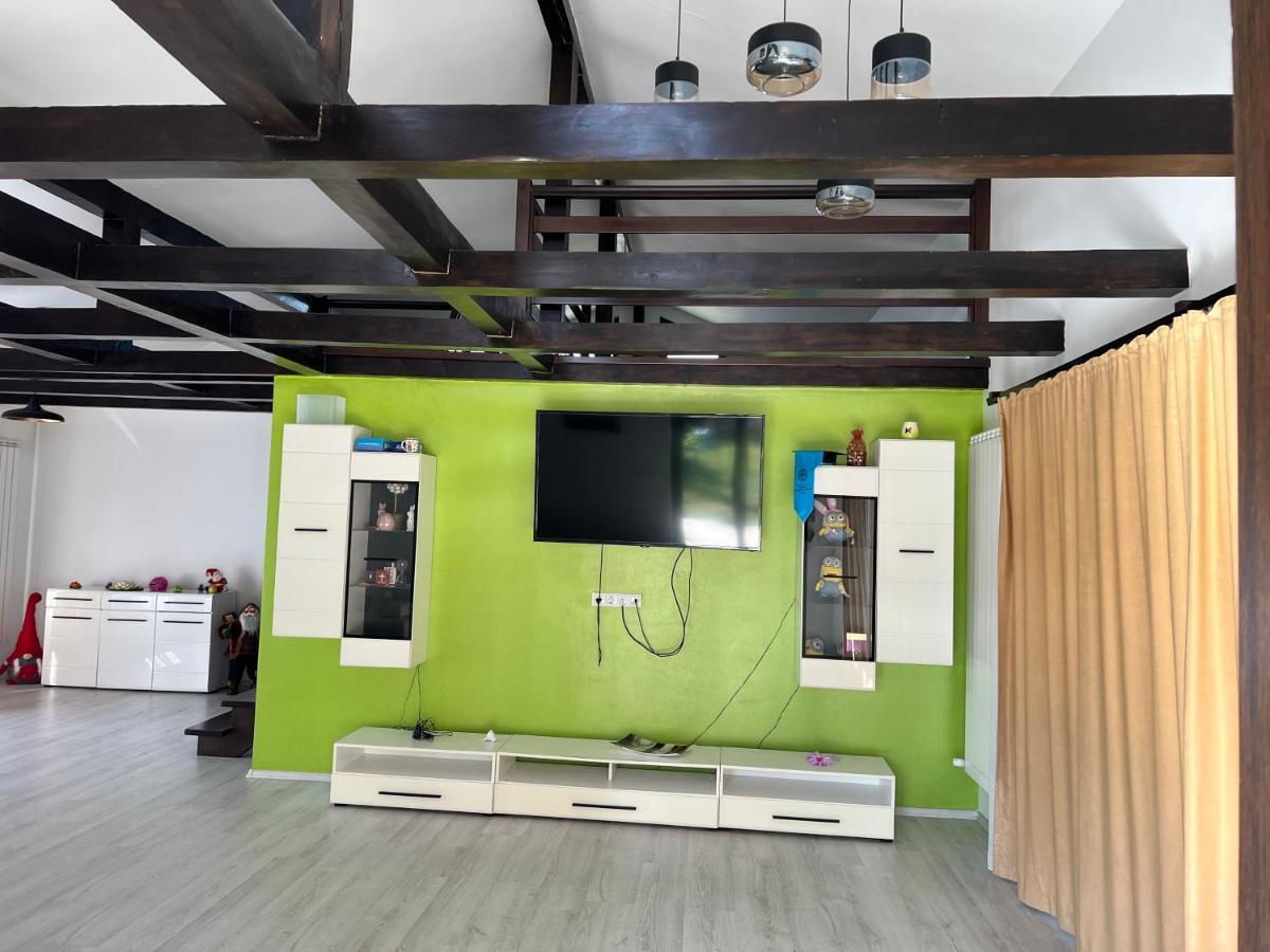 Casa Rafael Hotel Sighetu Marmaţiei Buitenkant foto